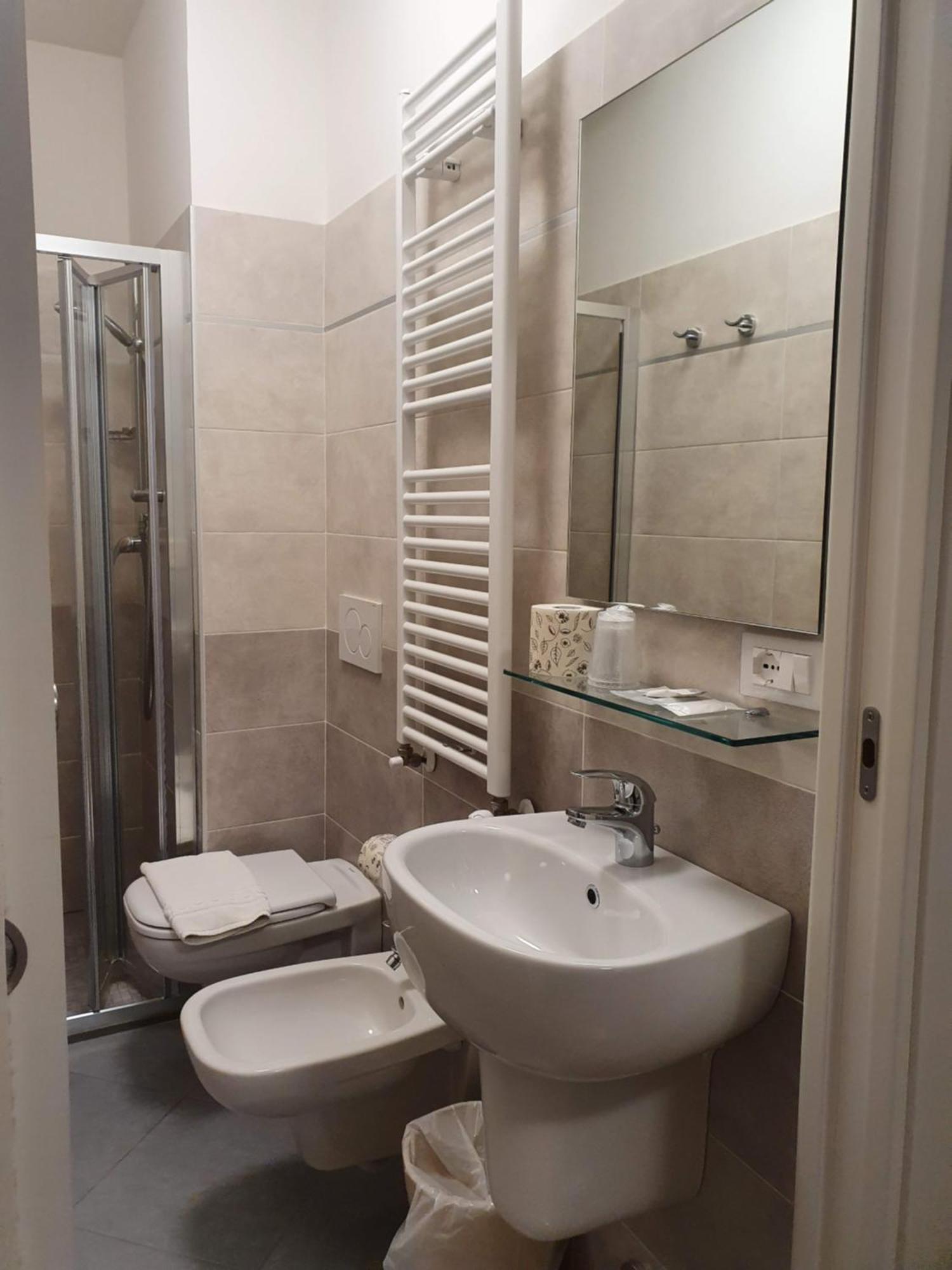Hotel De La Plage Rimini Bagian luar foto