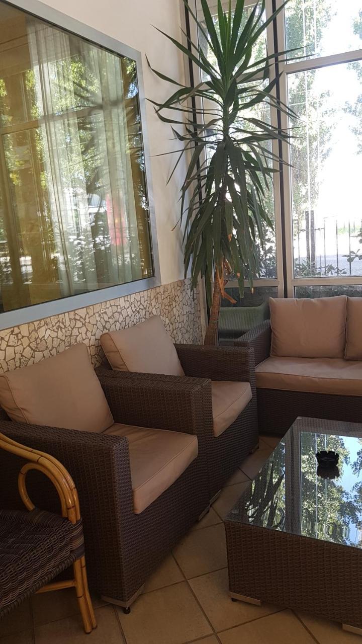Hotel De La Plage Rimini Bagian luar foto