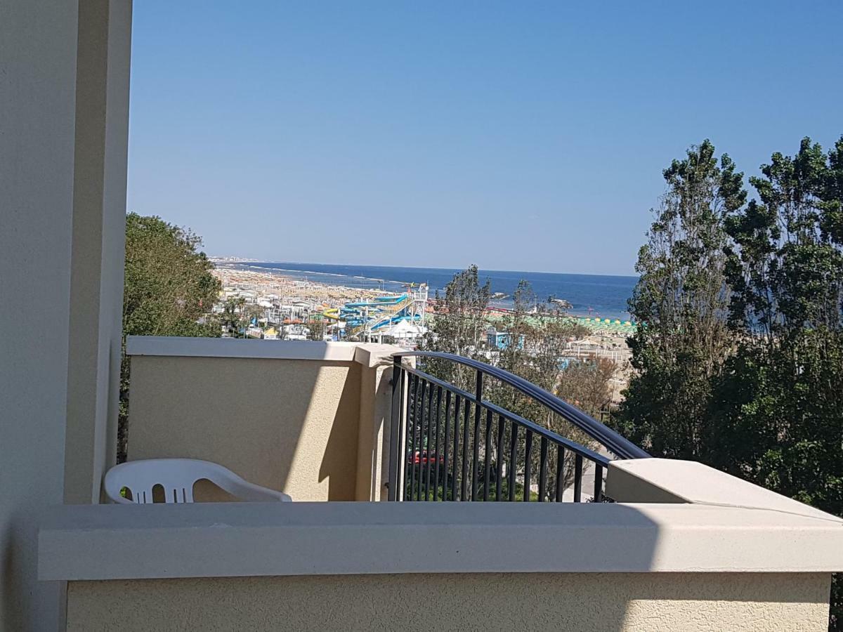 Hotel De La Plage Rimini Bagian luar foto